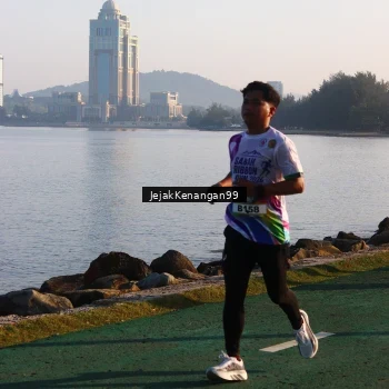 Runner Photo 6102415