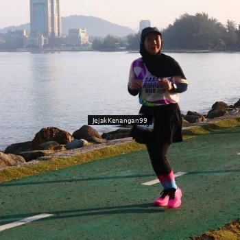 Runner Photo 6102445