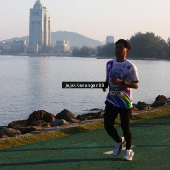 Runner Photo 6102449