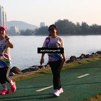 Runner Photo 6102547