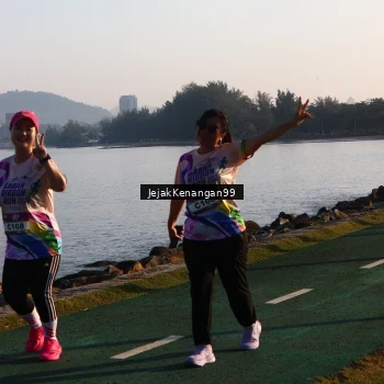 Runner Photo 6102556