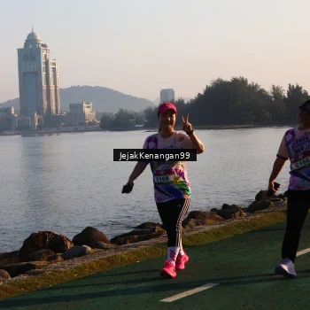 Runner Photo 6102566