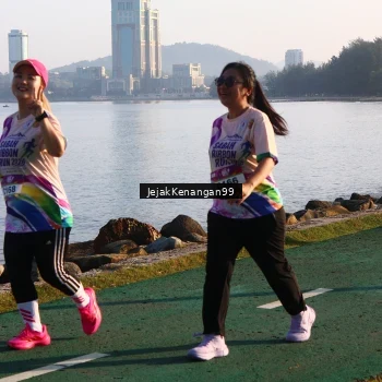 Runner Photo 6102589