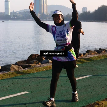 Runner Photo 6102648