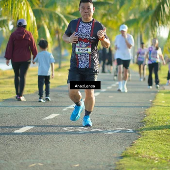 Runner Photo 6102673