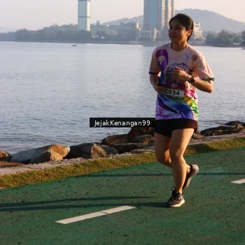 Runner Photo 6102683