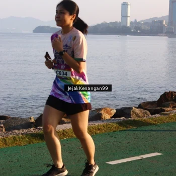 Runner Photo 6102697