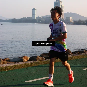 Runner Photo 6102721