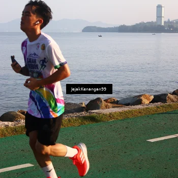 Runner Photo 6102746