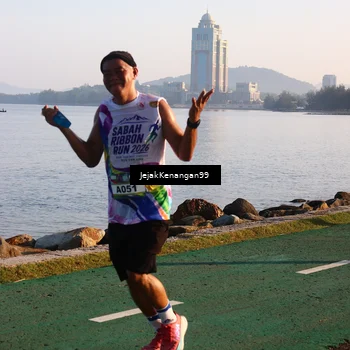 Runner Photo 6102810