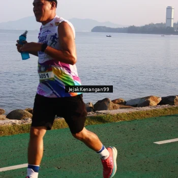 Runner Photo 6102845