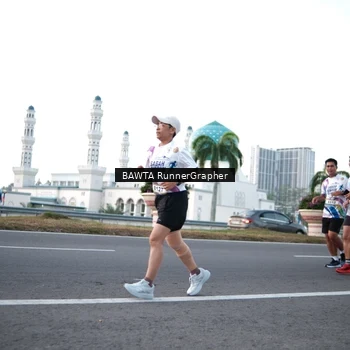 Runner Photo 6102853