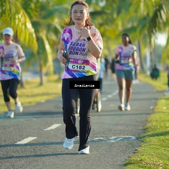 Runner Photo 6102877