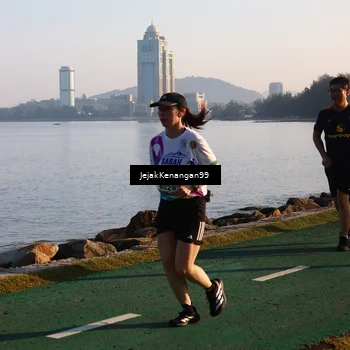 Runner Photo 6102894