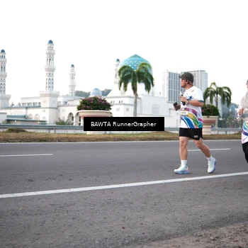 Runner Photo 6102896