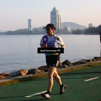 Runner Photo 6102919