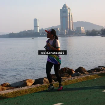 Runner Photo 6102965