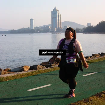 Runner Photo 6102984