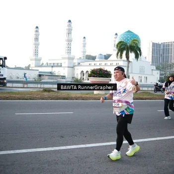 Runner Photo 6103004