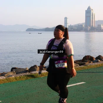 Runner Photo 6103009