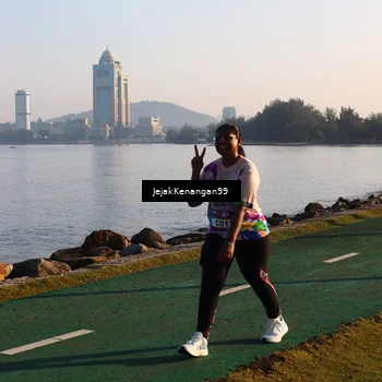 Runner Photo 6103056