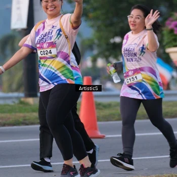 Runner Photo 6103062