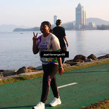 Runner Photo 6103079