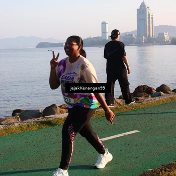 Runner Photo 6103087