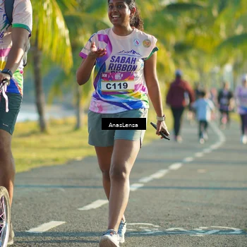 Runner Photo 6103100