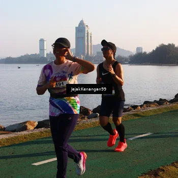 Runner Photo 6103119