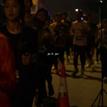 Runner Photo 6103130