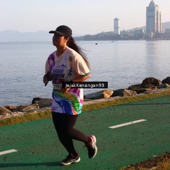 Runner Photo 6103139