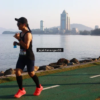 Runner Photo 6103141
