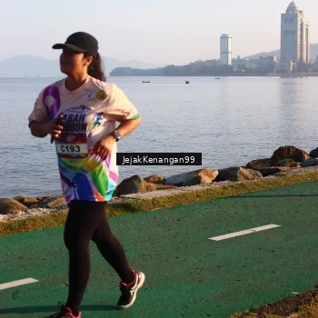 Runner Photo 6103146