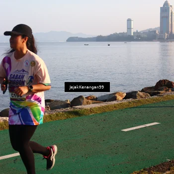Runner Photo 6103180