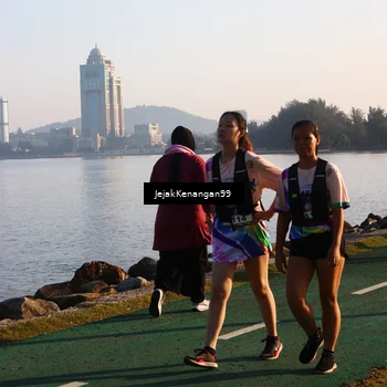 Runner Photo 6103188