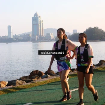 Runner Photo 6103270
