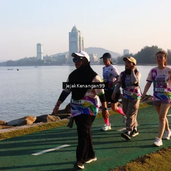 Runner Photo 6103272