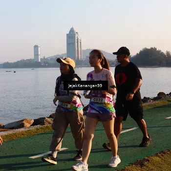 Runner Photo 6103277