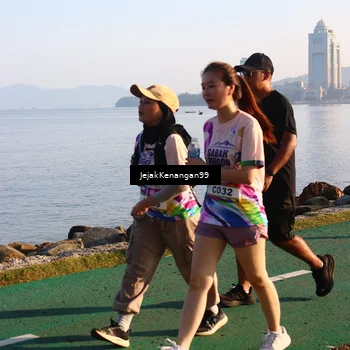 Runner Photo 6103299