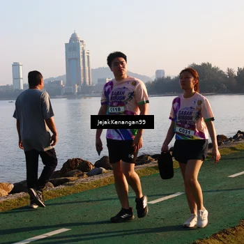 Runner Photo 6103319