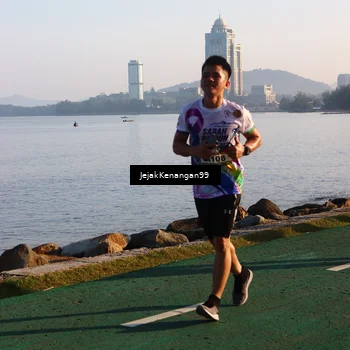 Runner Photo 6103398