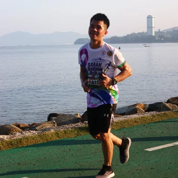 Runner Photo 6103423