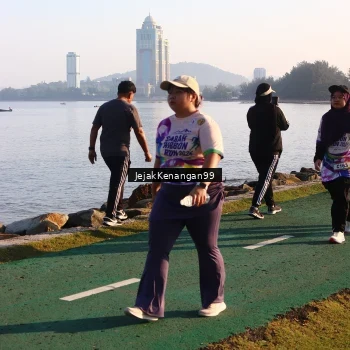 Runner Photo 6103470
