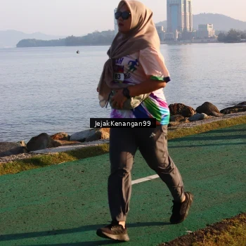 Runner Photo 6103478