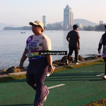Runner Photo 6103493