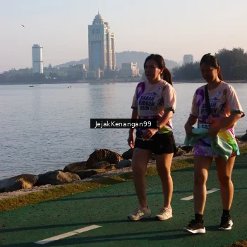 Runner Photo 6103567