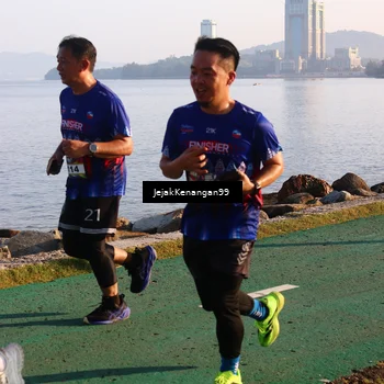 Runner Photo 6103643
