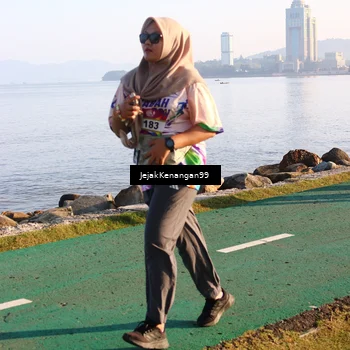 Runner Photo 6103644