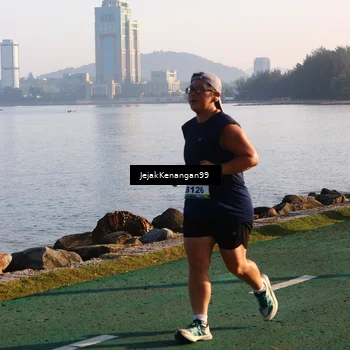 Runner Photo 6103665